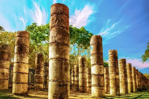 Chichen Itza was a large pre-Columbian city built by the Maya people of the Terminal Classic period. - Mexico Travel Guide