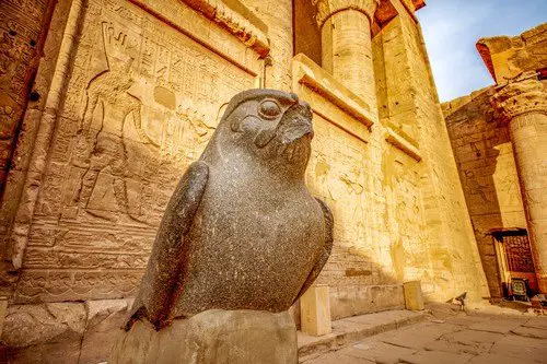 God Horus at the temple of Edfu in Egypt- Ultimate Egypt Travel Guide