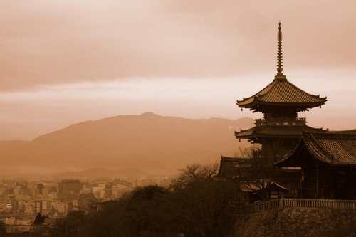 Located on the hill of eastern Kyoto, Kiyomizu-dera ("pure water temple") temple is one of the most popular temples in Kyoto and one of the World Heritage Sites since 1994. It was founded in 780 and remains associated with the Hosso sect, one of the oldest sects within Japanese Buddhism. This three stories pagoda belonging to the temple and overlooking Kyoto is one of the most representative images of Kyoto.