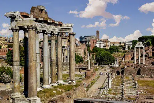 Roman Forum in the city of Rome in Italy. - Ultimate Italy Travel Guide