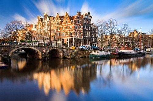 UNESCO world heritage canals the Brouwersgracht en Prinsengracht (Princes canal) in Amsterdam, the Netherlands