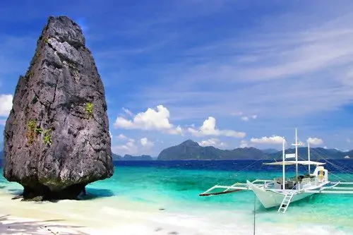 At Palawan Island - El Nido, tropical paradise