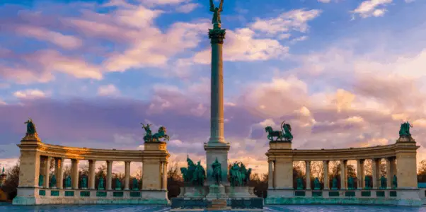 10 Best Budapest Travel H
