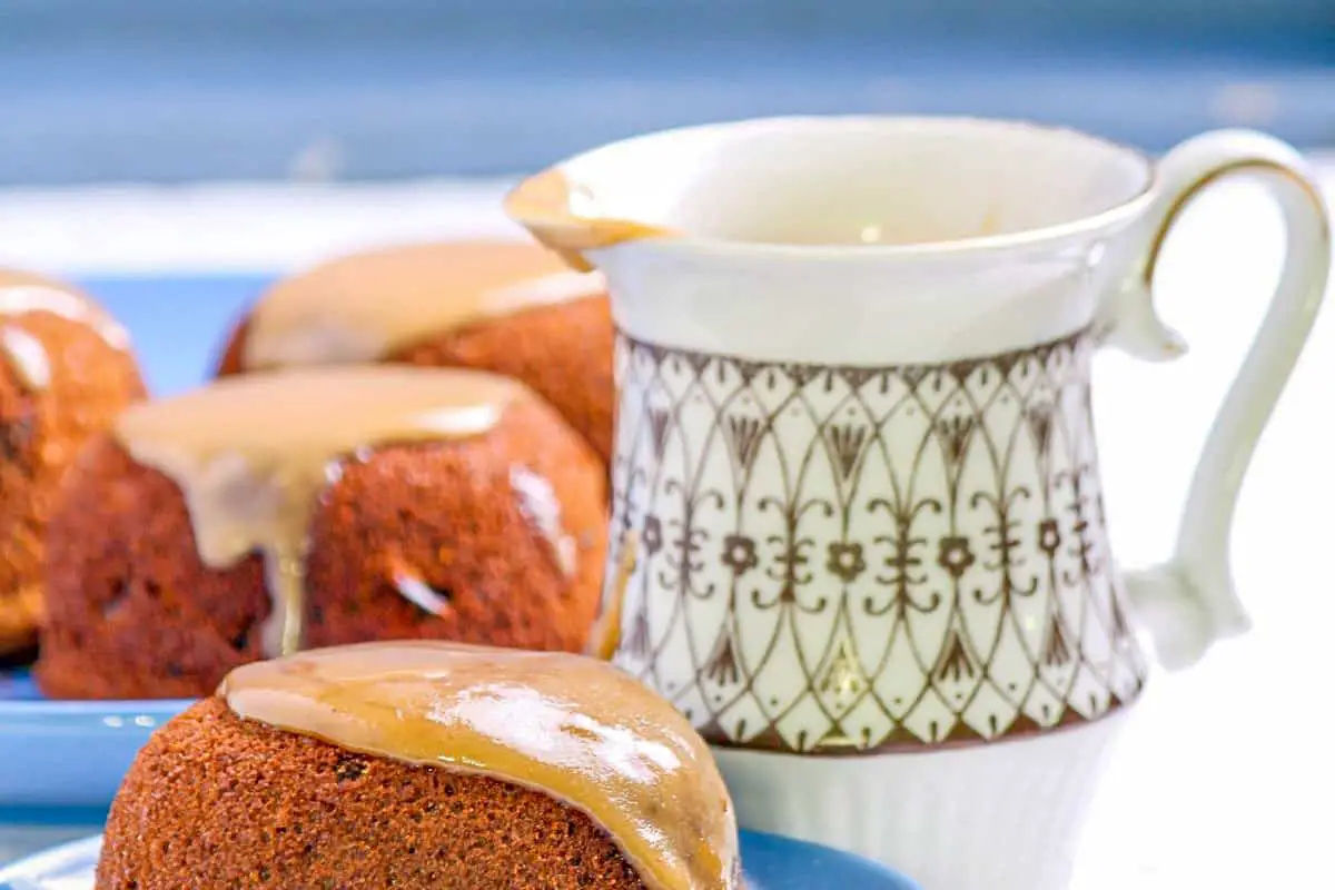 Sticky Toffee Pudding Cake - England Foods