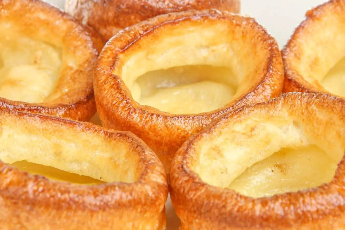 Yorkshire Pudding - England Foods To Eat