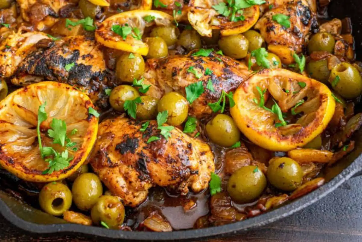 10 Braised Moroccan Chicken and Olives - Moroccan Chicken Recipes
