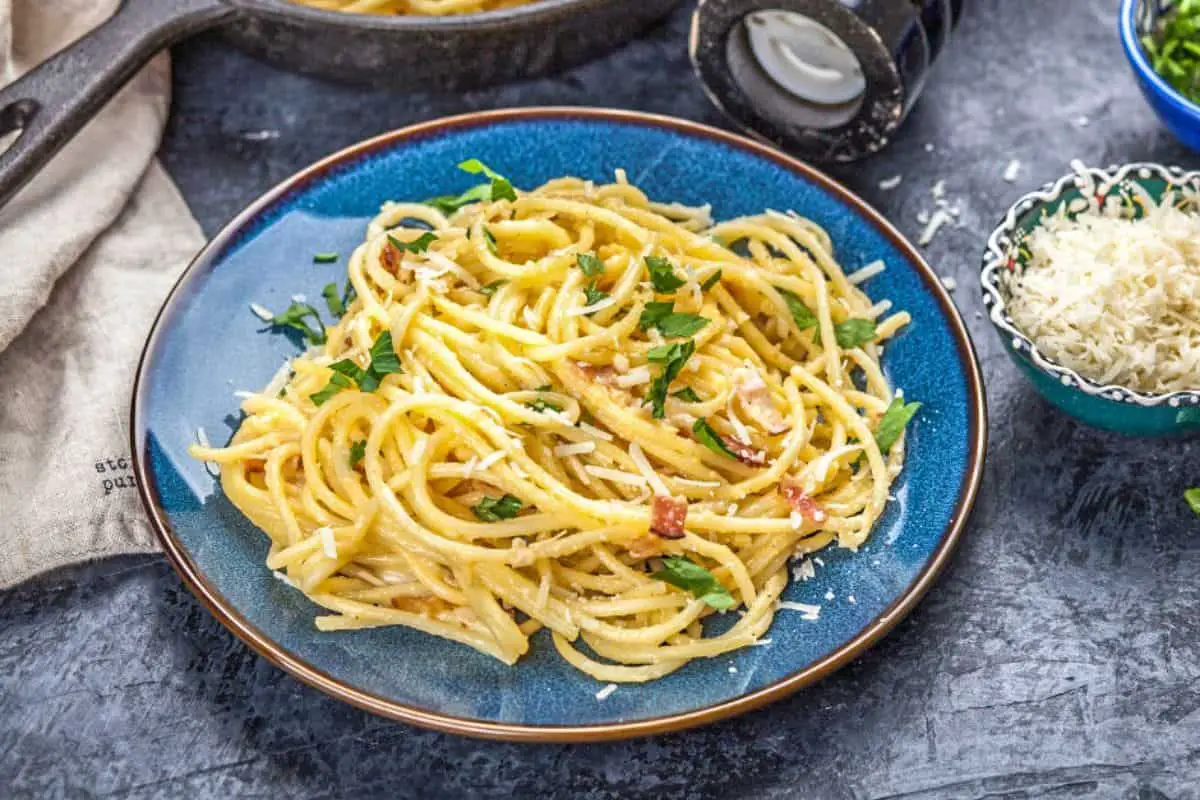 26. Spaghetti Carbonara Traditional Recipe (1)