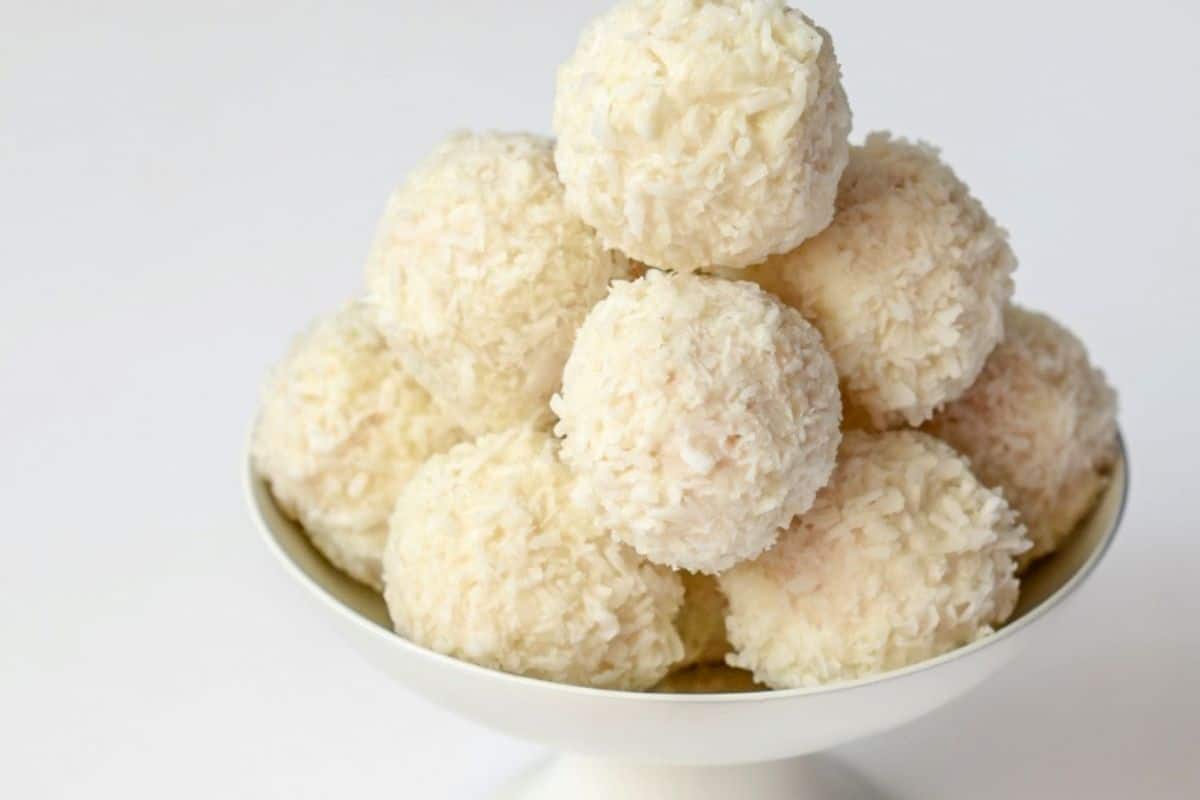 30. Scottish Coconut Snowballs