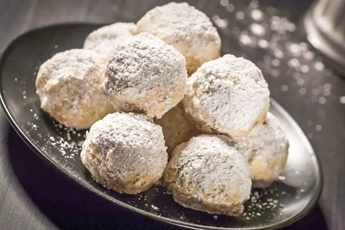 33. Russian Food Recipes - Russian Tea Cakes