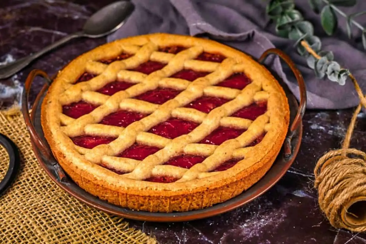 9. Linzer Torte 