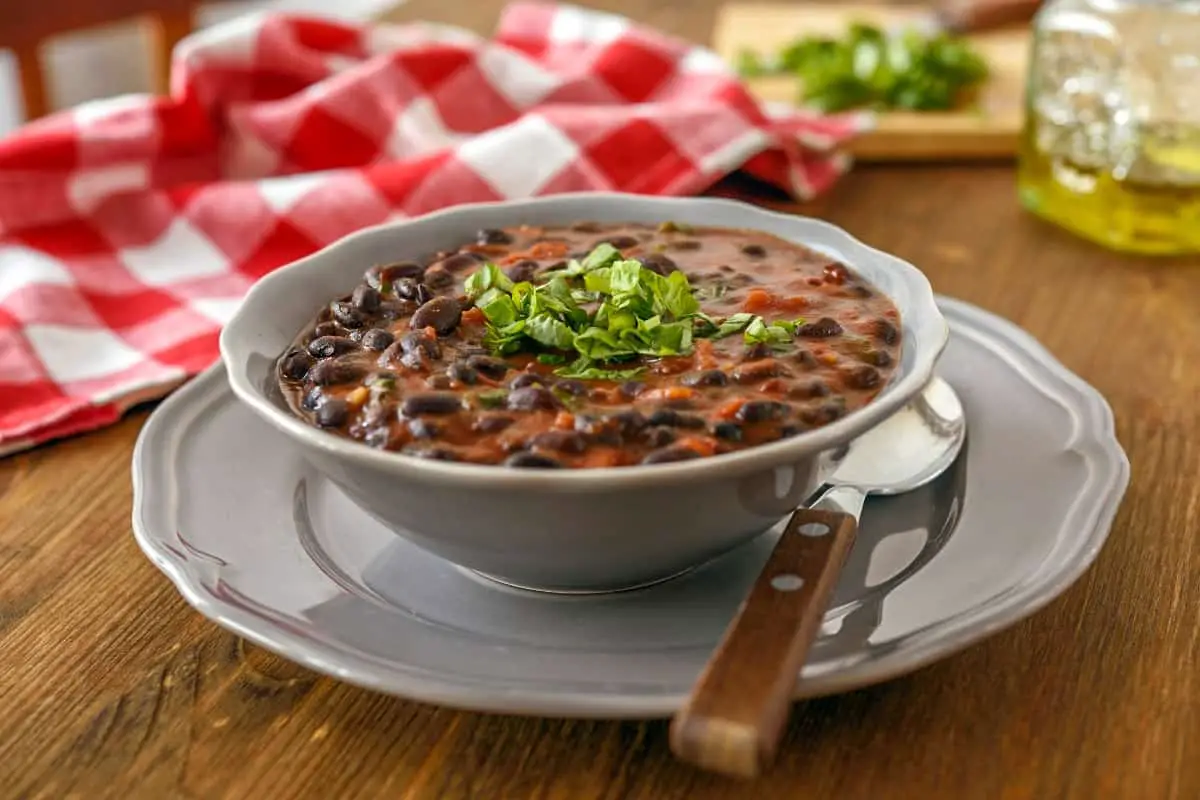 2. Sopa de Frijol (Black Bean Soup) - Guatamelan Dishes