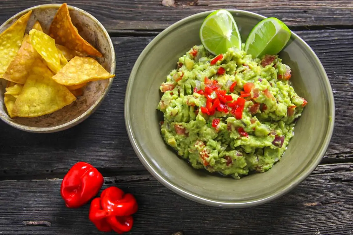 Guacamole - Traditional Mexican Foods