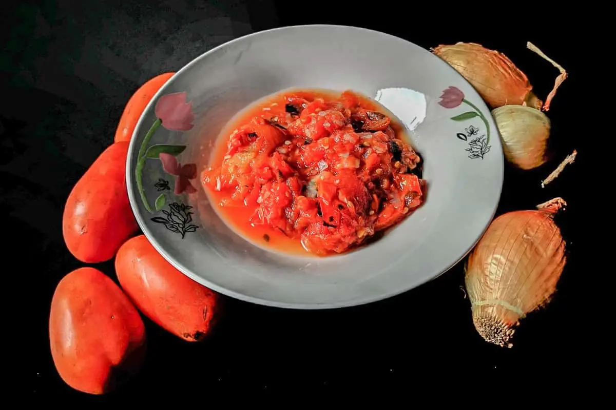 9. Chirmol (Charred Tomato Salsa) - Guatemalan Recipes