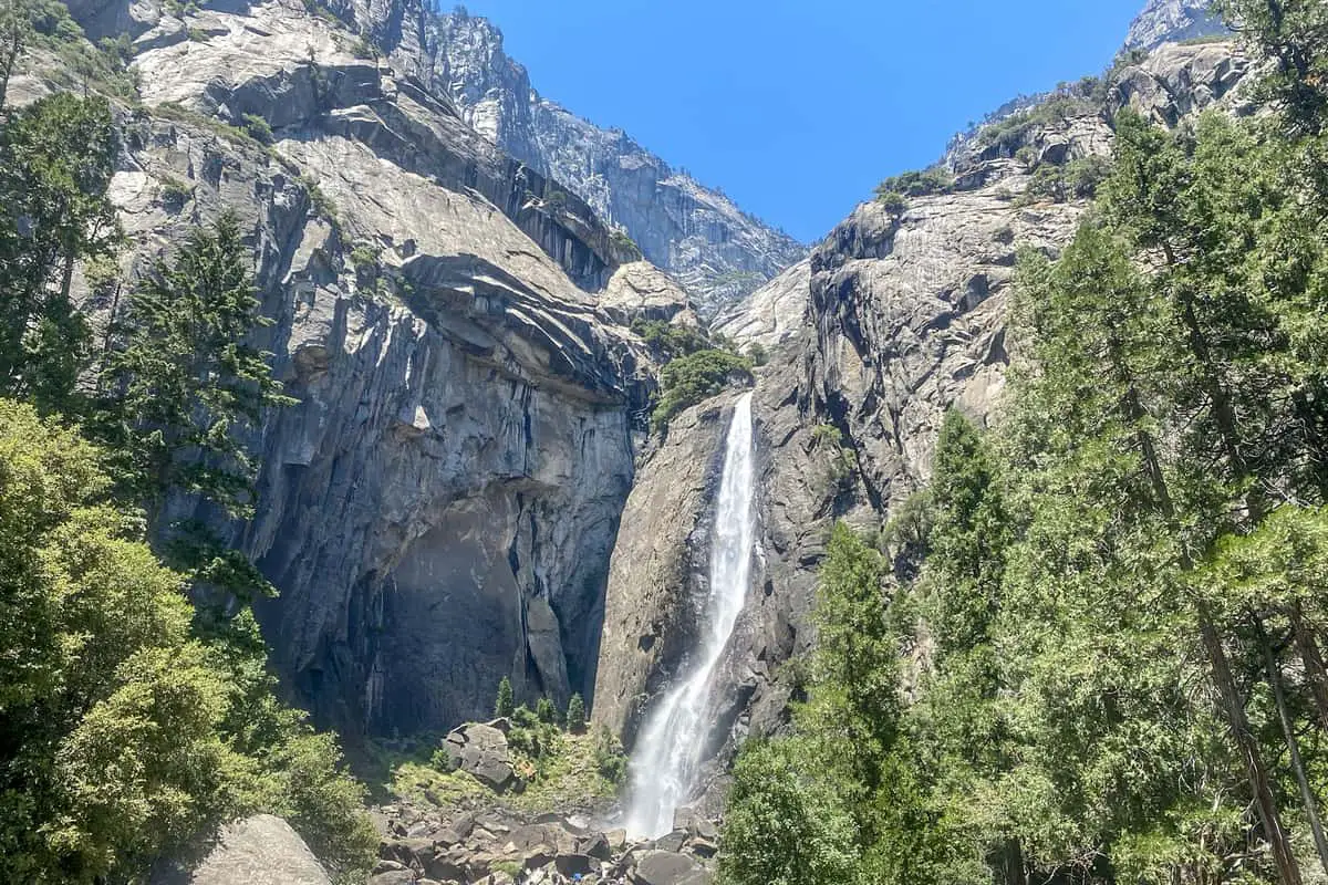 2. Lower Yosemite Falls Trail yosemite hikes