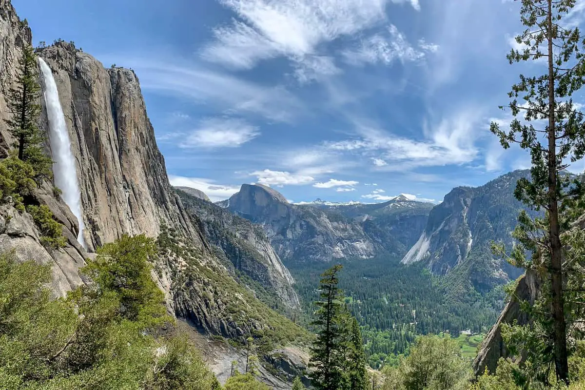 2. Upper Yosemite Falls Trail