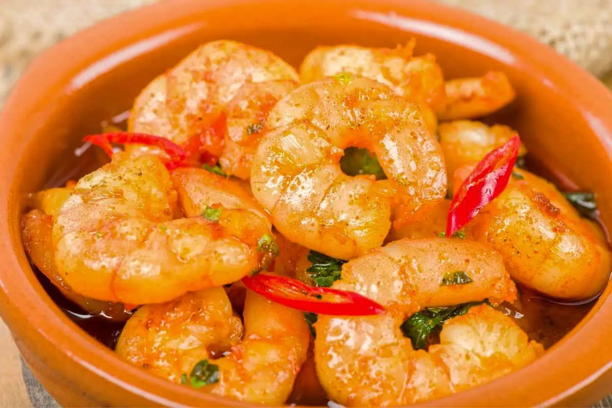 Gambas al Pil Pil (Prawns) - Chilean Dishes