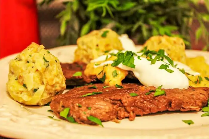 Vadas Marha - Hungarian Dishes