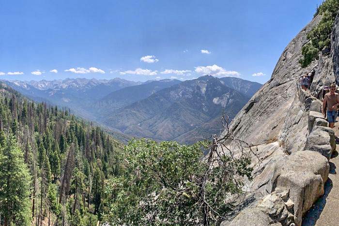 5. Moro Rock Trail- Sequoia National Monument