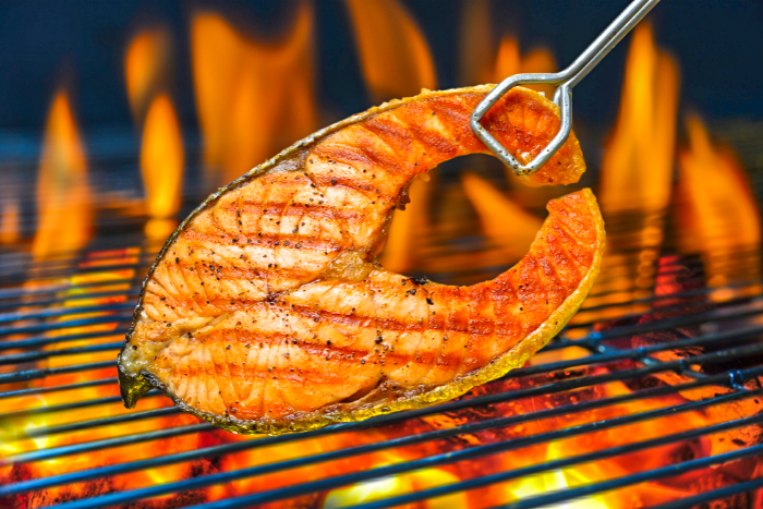 Lemon Pepper Campfire Salmon Filets Recipe on Grill
