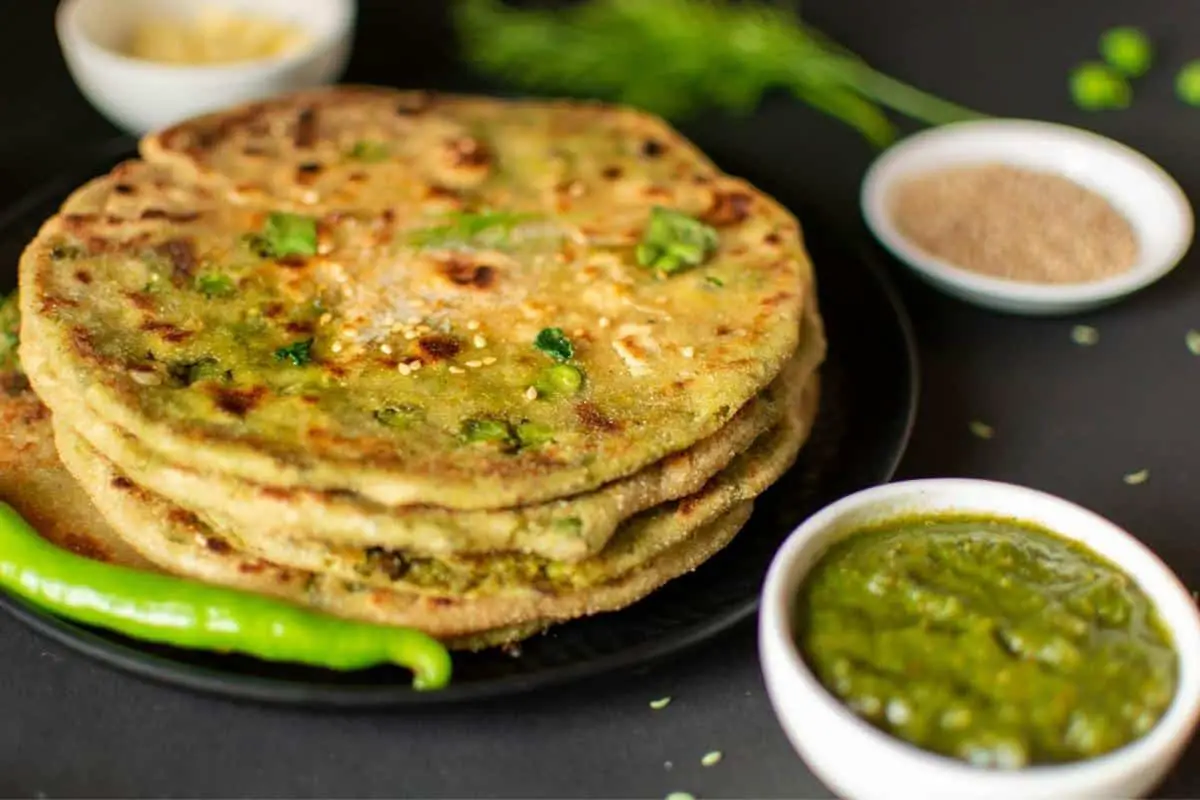 Traditional Pakistani Recipes - Paratha