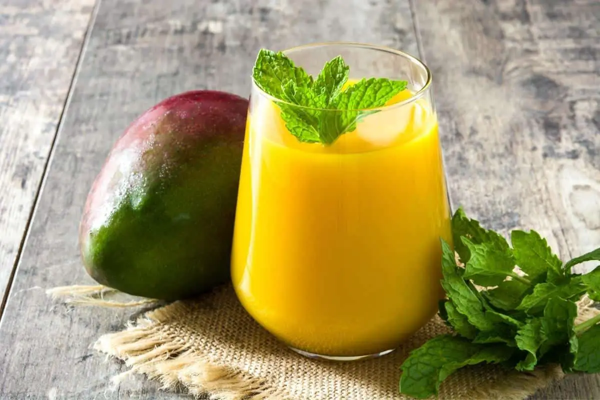 Traditional Pakistani Recipes - Yellow Mango Lassi