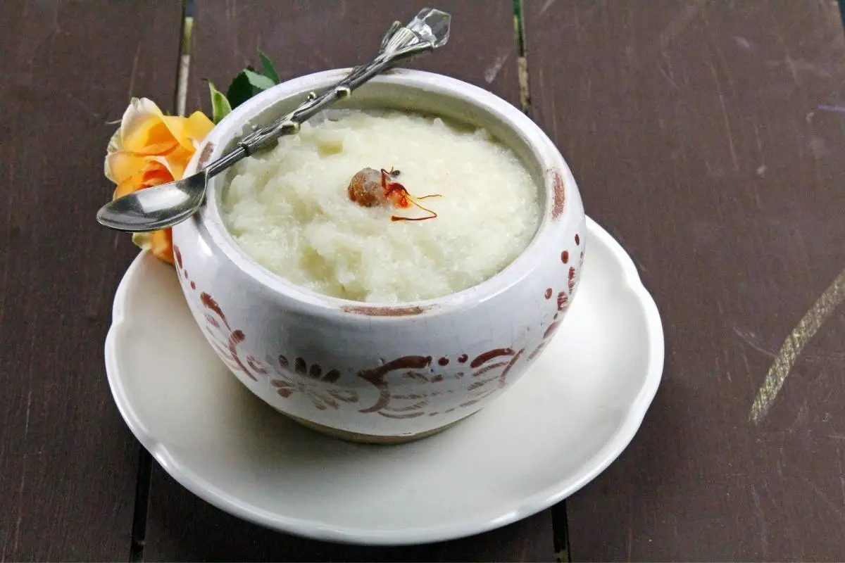 Traditional Pakistani Recipes - Kheer - Rice Pudding