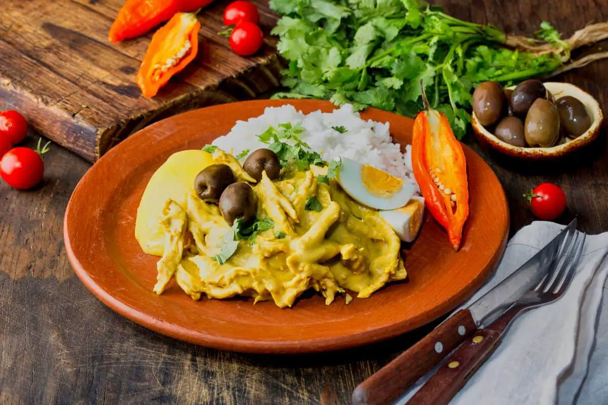 Aji de Gallina - traditional Peruvian recipes