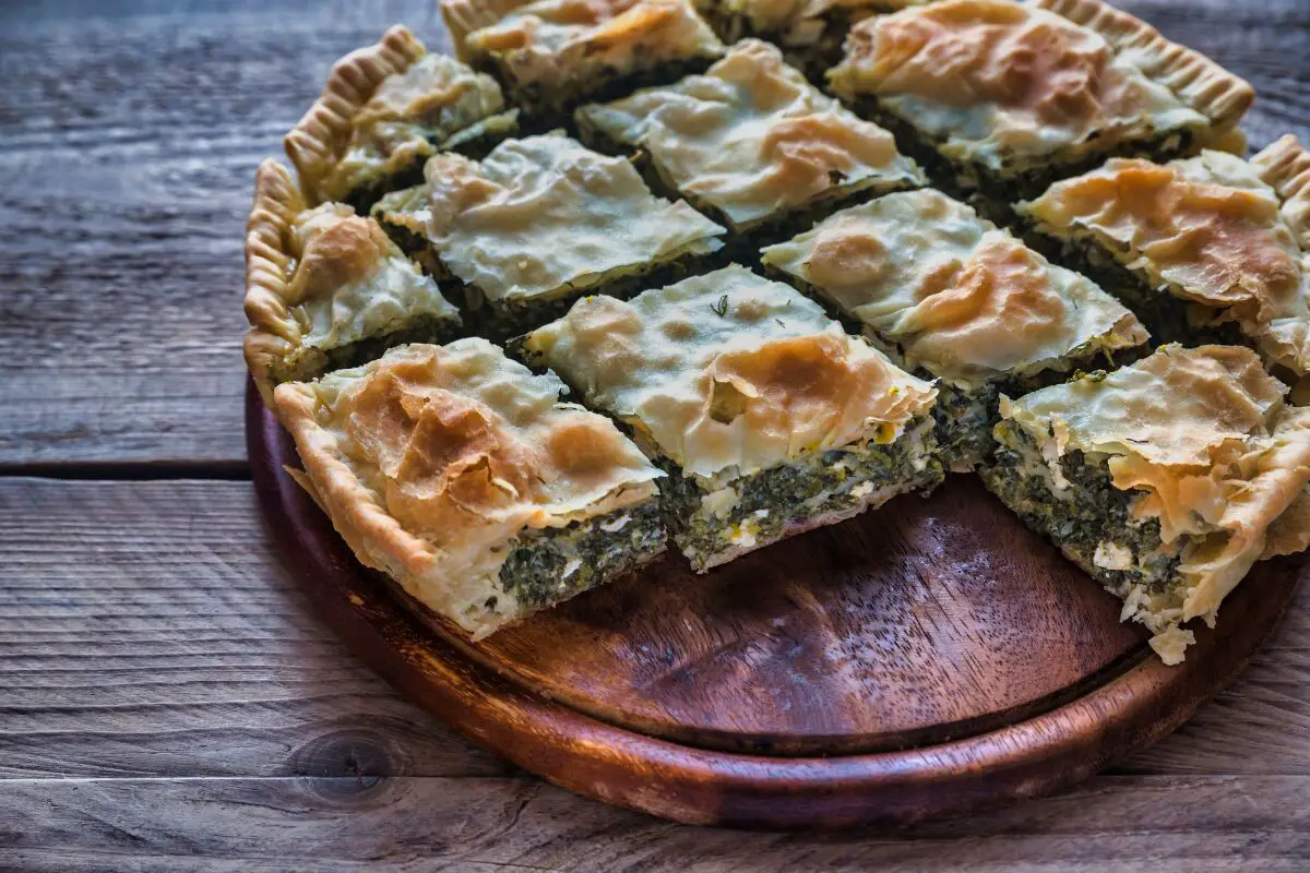 2. Byrek Me Spinaq (Albanian Spinach Feta Pie)