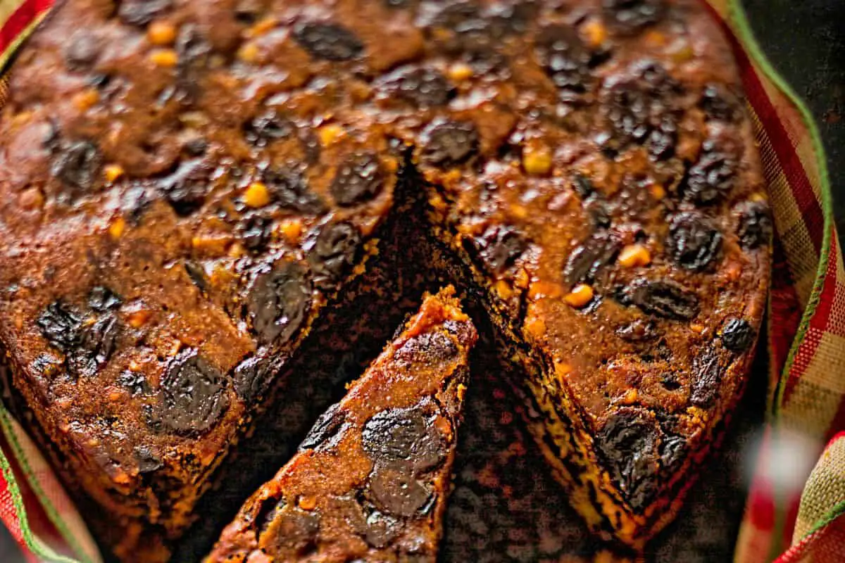 20. Jamaica Fruit Cake traditional jamaican food