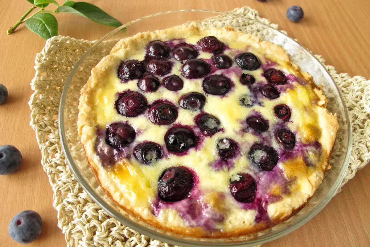 Creamy Finnish Blueberry Pie (Mustikkapiirakka)