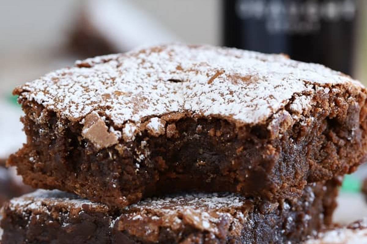 34. Guinness Brownies - Traditional Irish Food Recipes