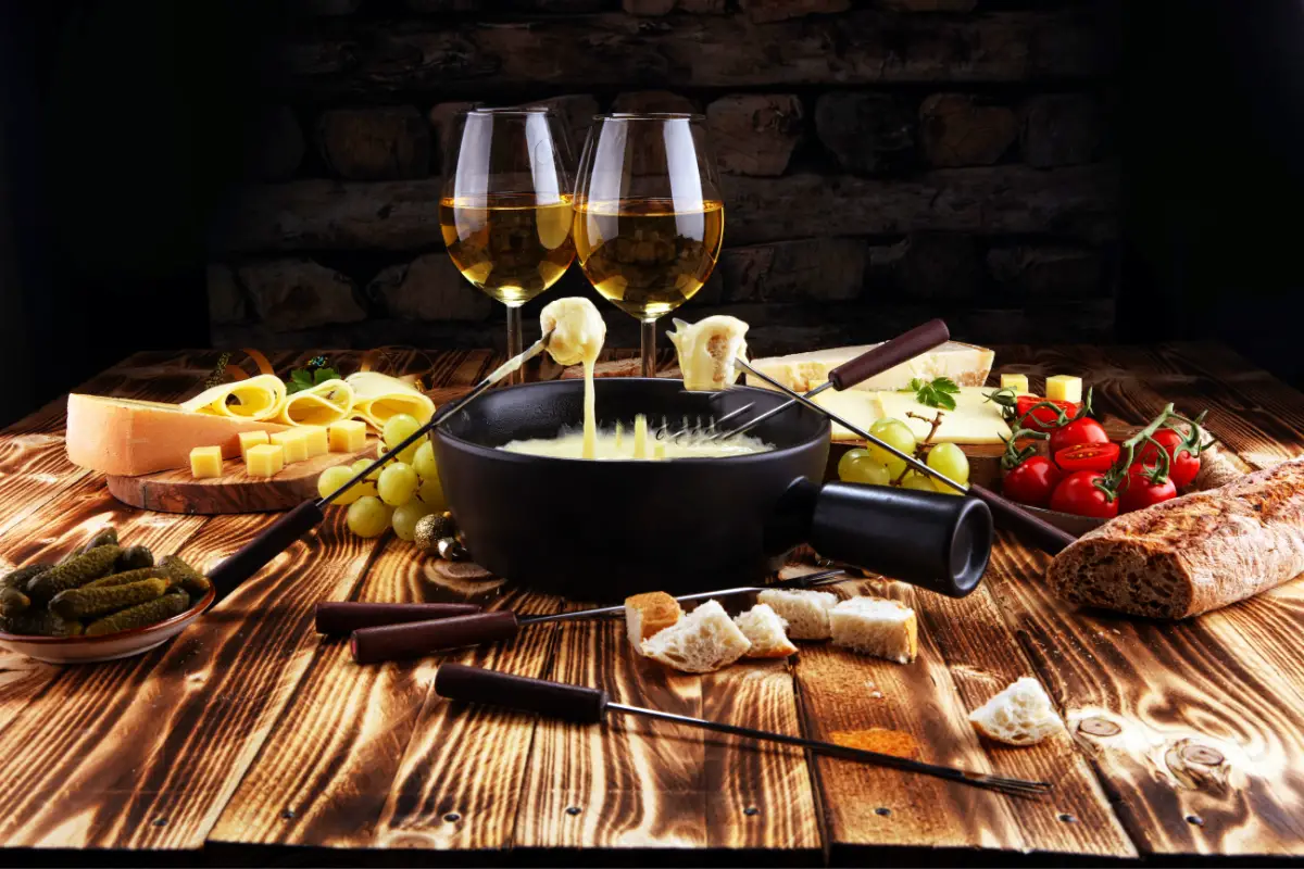 Cheese Fondue Traditional Switzerland Recipeh3