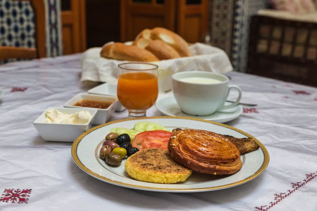 Perfect Arabic Breakfast - traditional Arabian Recipes