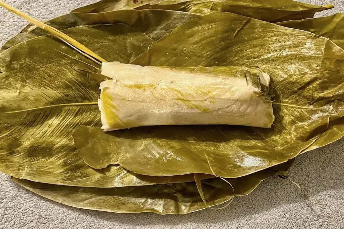 Chikuanga – Angolan Cassava Bread - Angola Cuisine