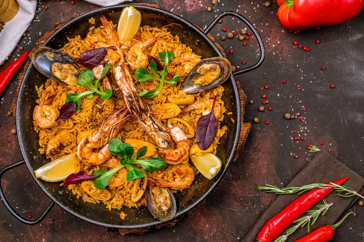 Portuguese recipes - Seafood Paella