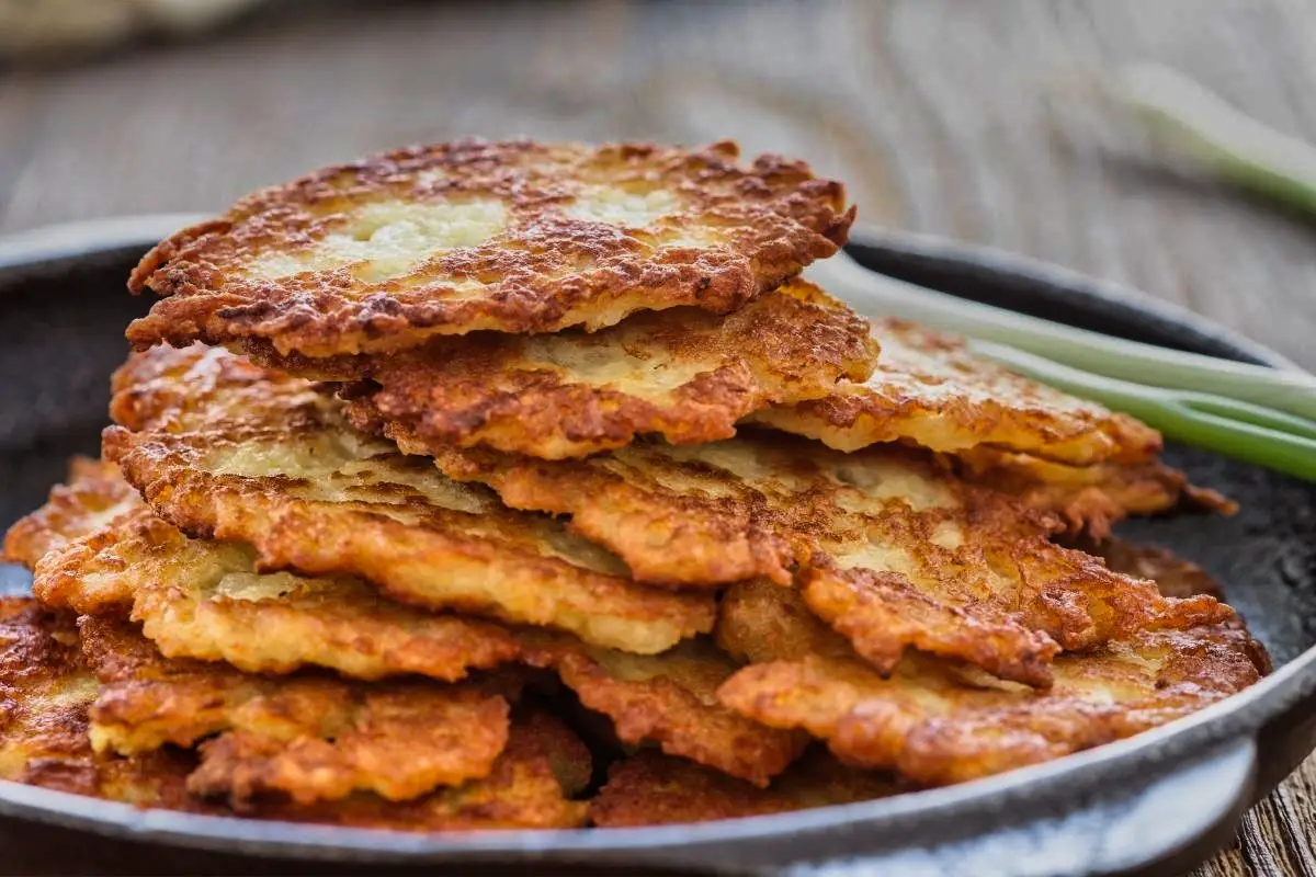 Deruny (Potato Pancakes) - Authentic Ukrainian Recipes