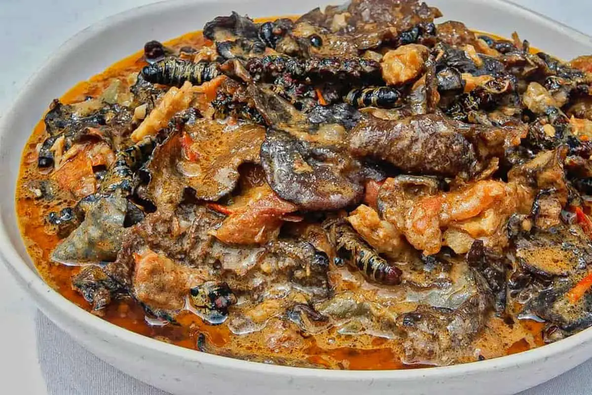 Catatos – Angolan Caterpillar - Angola Recipes