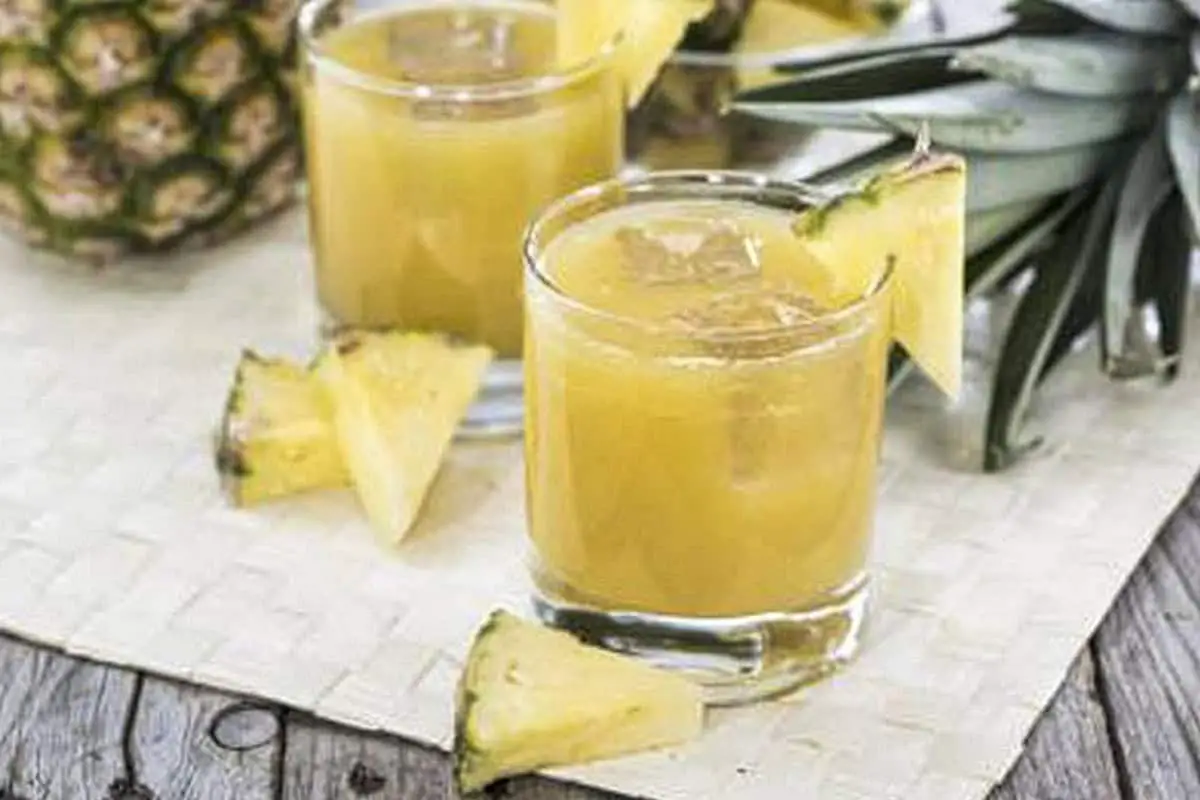 Pineappoe Kissangua – Popular Drink - Angola Recipe