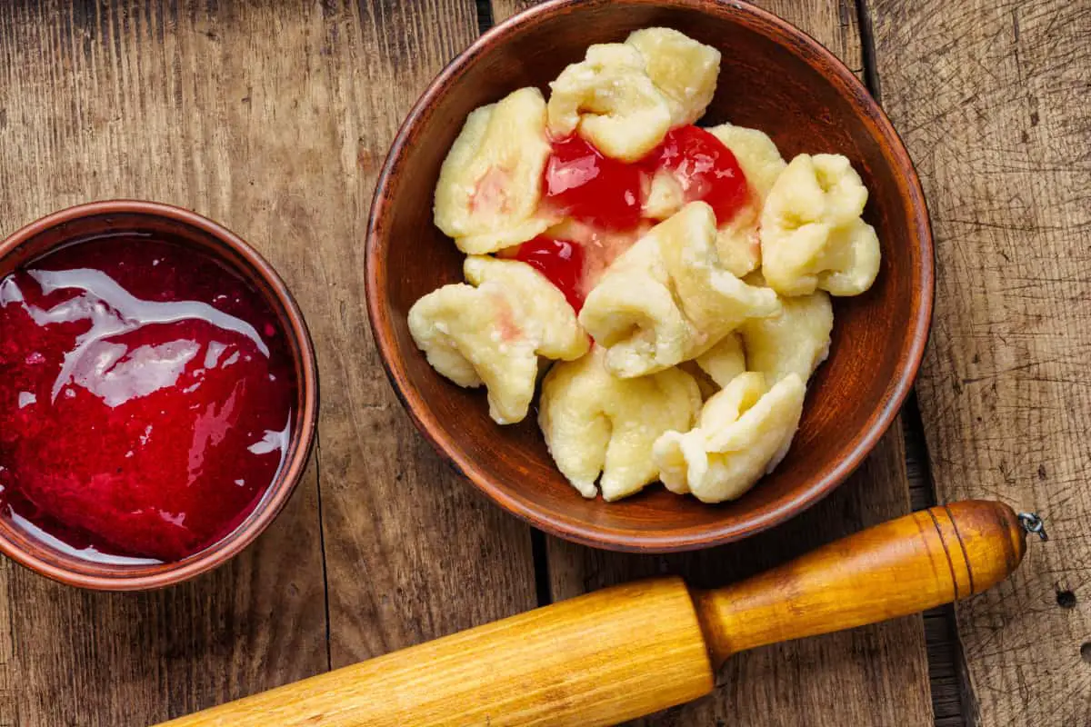 Polish Lazy Dumplings (Leniwe Pierogi)