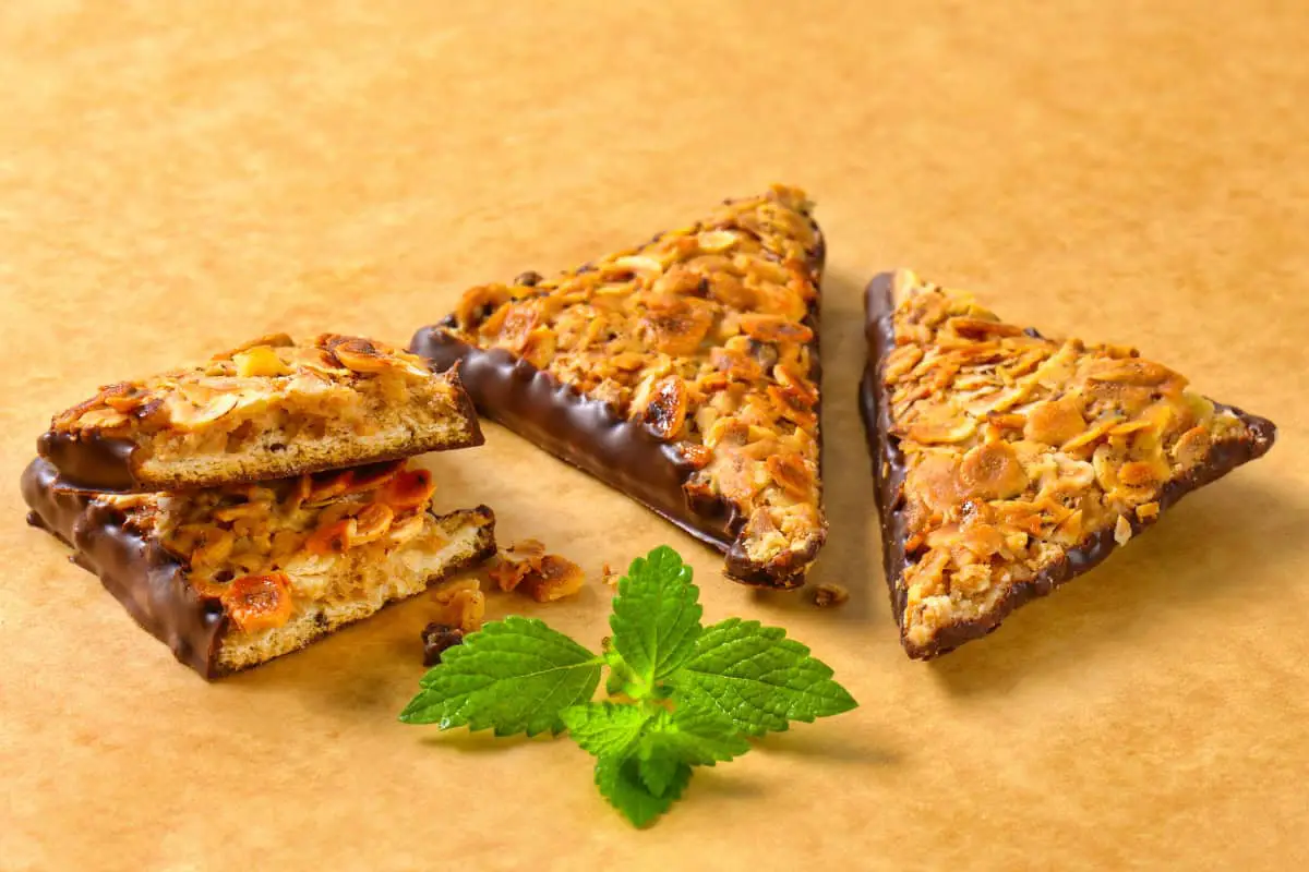 Traditional Switzerland Recipe - Sandelholzläckerli – 200 Year Old Traditional Swiss Recipe