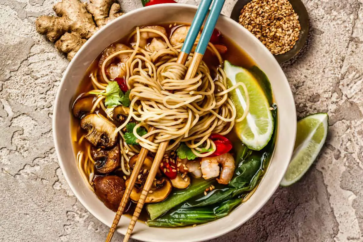 Thai Recipes - Thai Ginger And Garlic Noodle Bowls