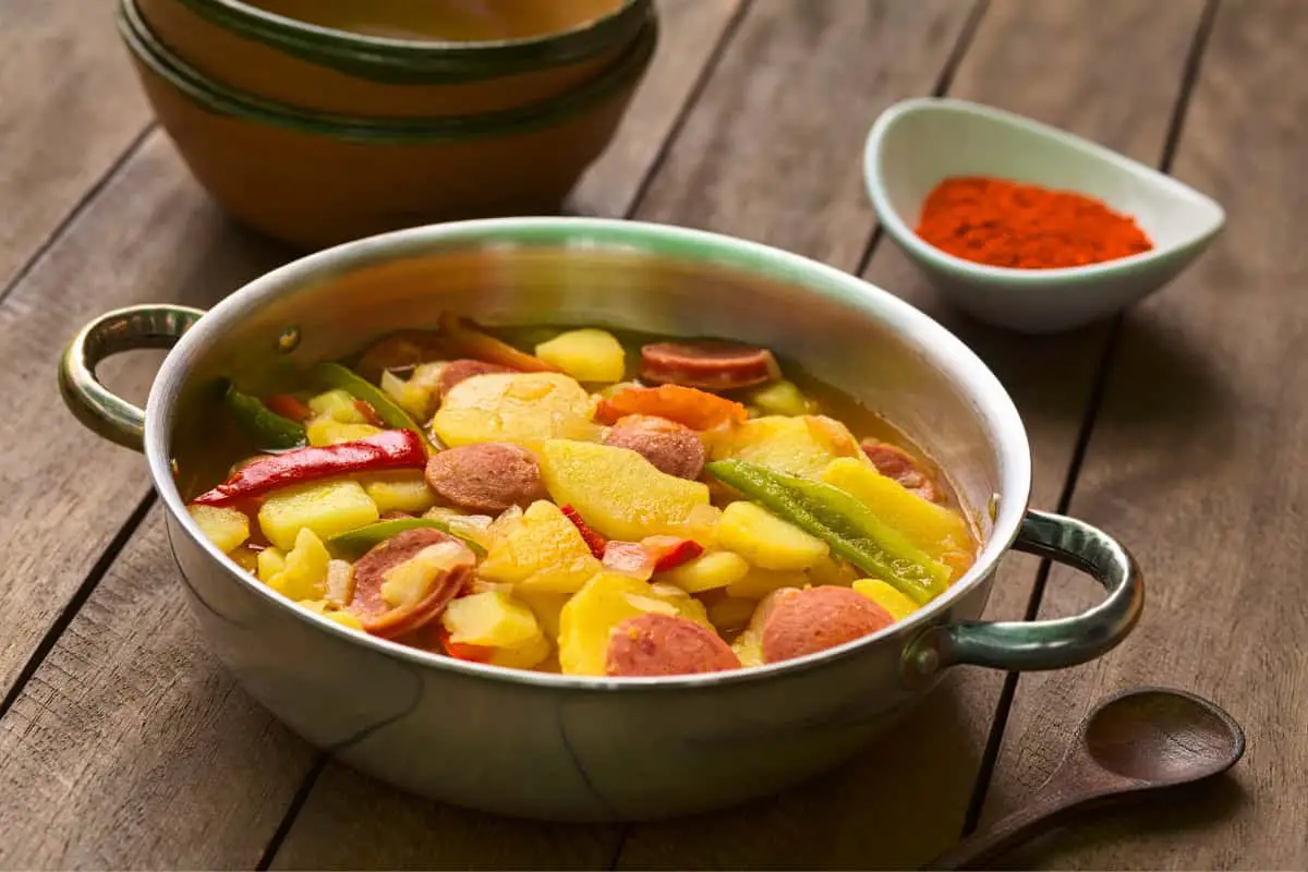 Hungarian Layered Potato – Rakott Krumpli