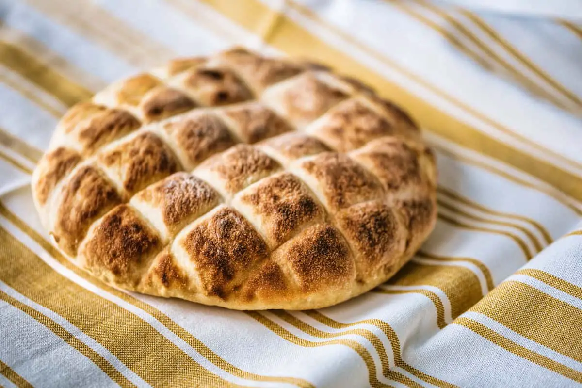 - Lepinja (Balkan Flatbread)