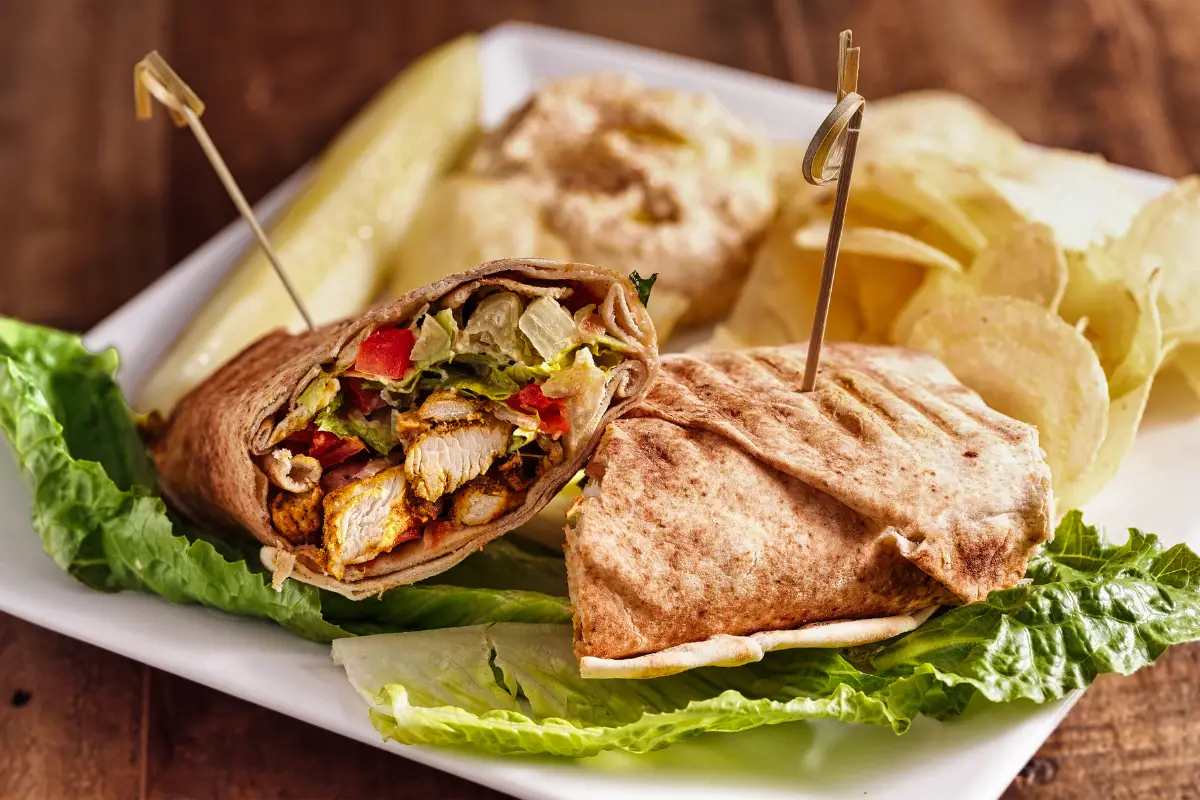 Chicken Shawarma With Yogurt Sauce - Traditional Egyptian Recipes