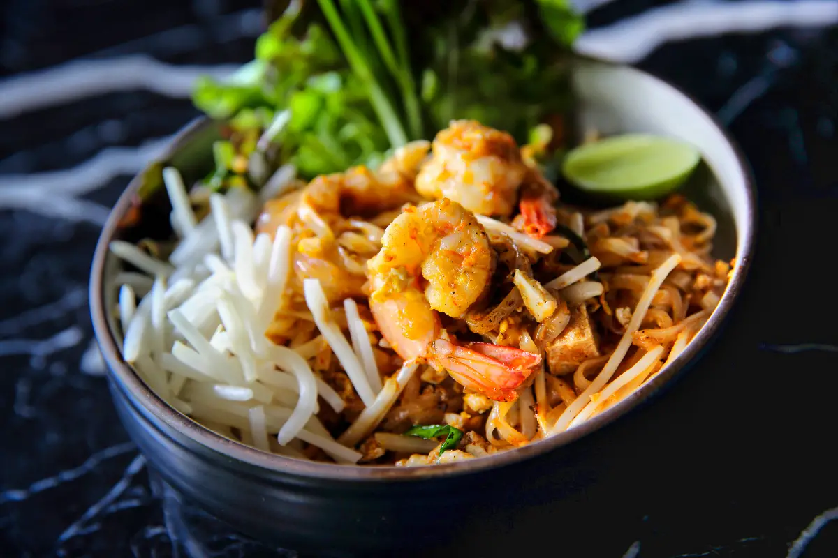 Thai Recipe - Thai Shrimp Noodles