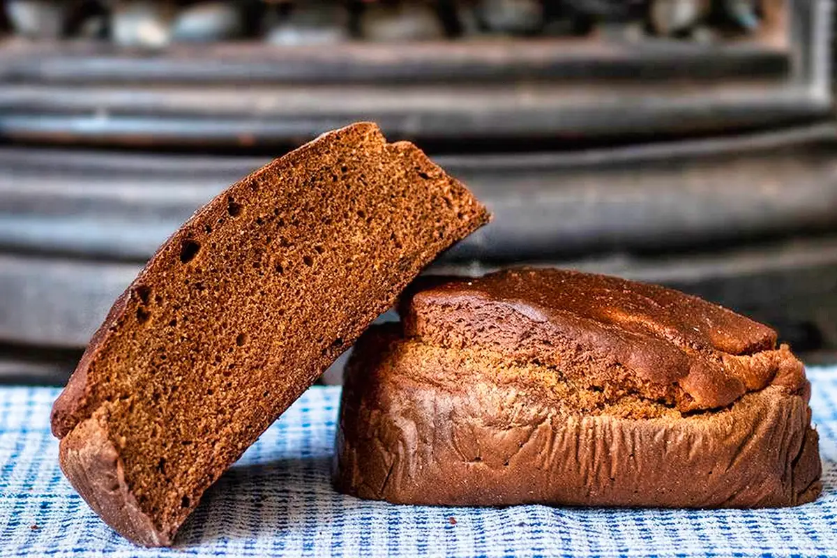 Rugbraud – Icelandic Rye Bread - Icelandic cuisine