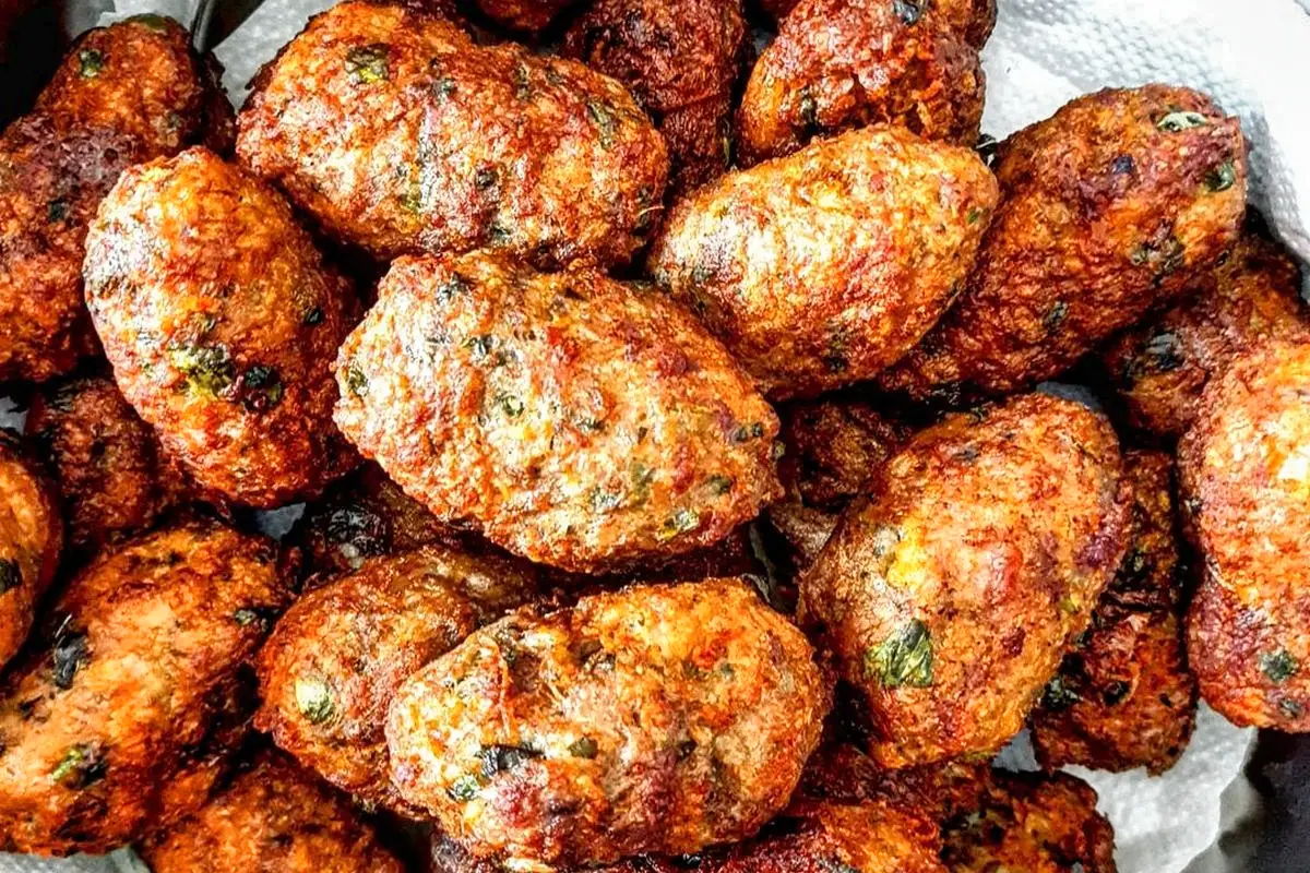 Keftedes - Cyprus Meatballs - Cypriot Foods