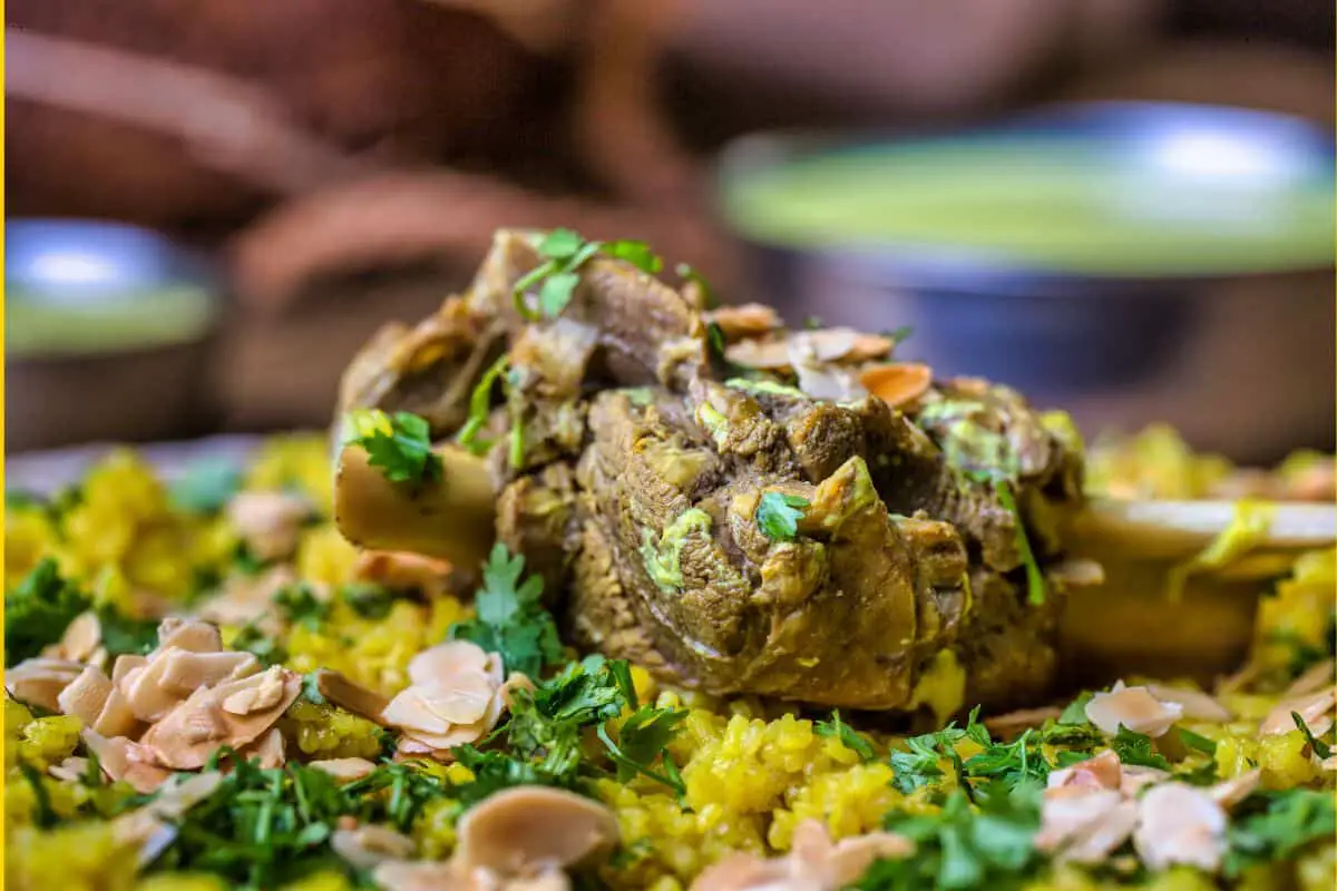 traditional Jordanian Recipes - Jordanian Lamb Mansaf