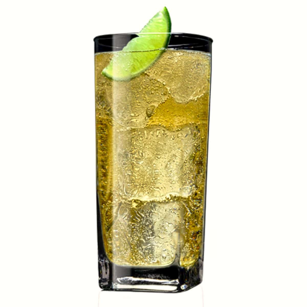 5. Jacks Tennessee Honey and Ginger Ale - Jack Daniels bonded whiskey