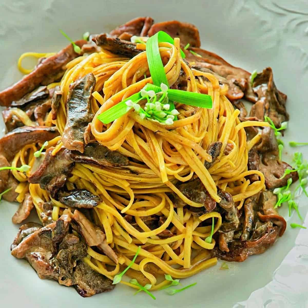 12. Tagliolini With Mushrooms and Cream_upscale